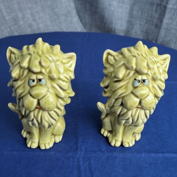 Vintage Anthropomorphic Ceramic Japan Release Kitsch Lion Salt & Pepper Shakers - Picture 1 of 10